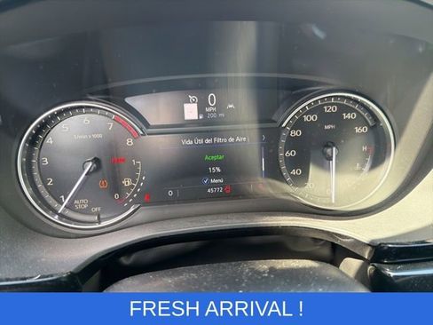 Used 2023 Cadillac XT6 Premium Luxury image 9