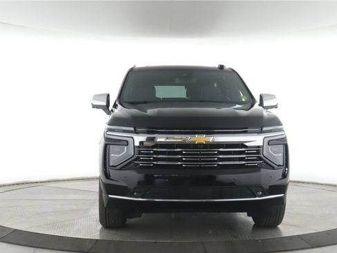 Used 2026 Chevrolet Tahoe Premier w/ Sun And Tow Package AWD/4WD image 12