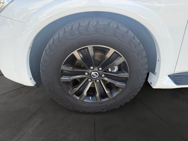 Used 2020 Nissan Armada Platinum w/ Captain's Chairs Package AWD/4WD image 9