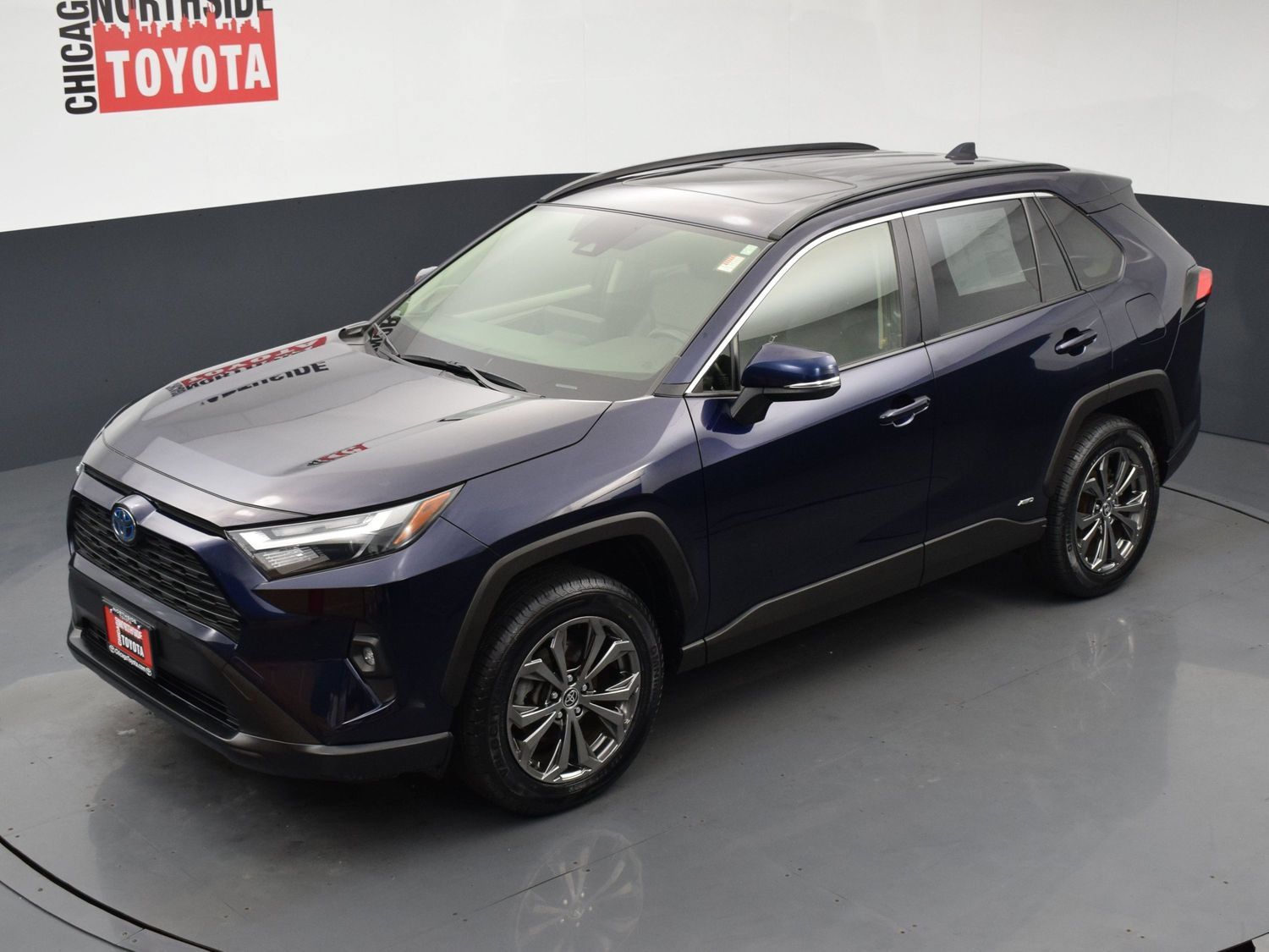 Used 2023 Toyota RAV4 XLE Premium AWD/4WD image 27