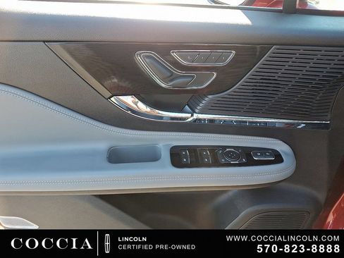 Certified 2022 Lincoln Corsair AWD w/ Equipment Group 101A image 12