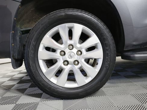 Used 2015 Toyota Sequoia Platinum AWD/4WD image 7