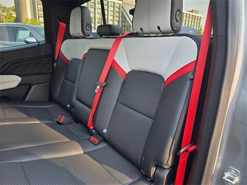 New 2025 GMC Canyon AT4 w/ AT4X Package image 17