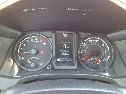 Used 2023 Toyota Tacoma SR image 13