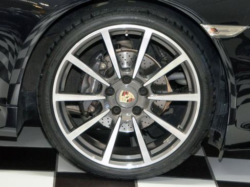 Used 2013 Porsche Boxster RWD image 16
