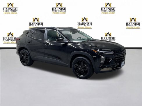 New 2026 Chevrolet Trax ACTIV w/ Sunroof Package image 3