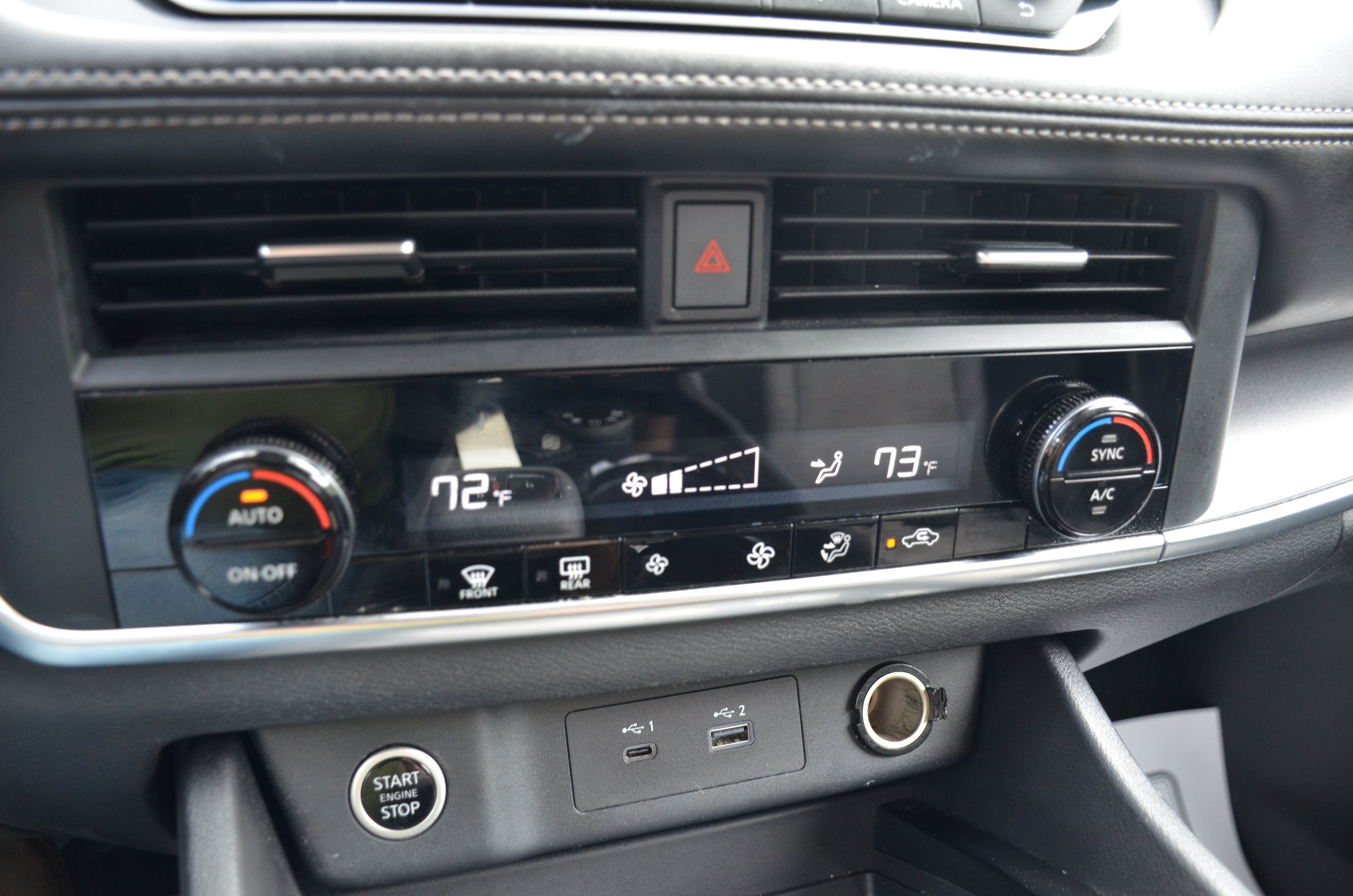 Used 2023 Nissan Rogue SV AWD/4WD image 54