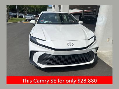 Used 2025 Toyota Camry SE w/ Convenience Package