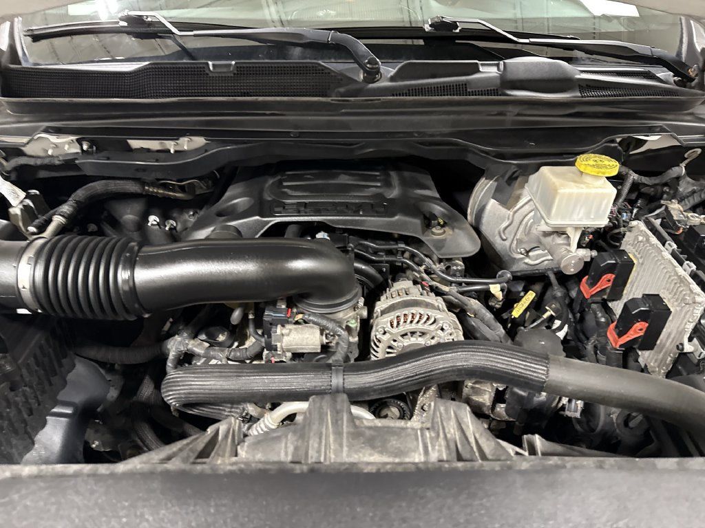Used 2019 RAM 1500 Big Horn AWD/4WD image 24