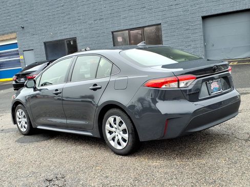 Certified 2023 Toyota Corolla LE image 4