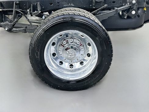 New 2026 RAM 5500 Tradesman w/ Chrome Appearance Group AWD/4WD image 16