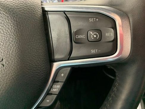Used 2023 RAM 1500 Laramie AWD/4WD image 21