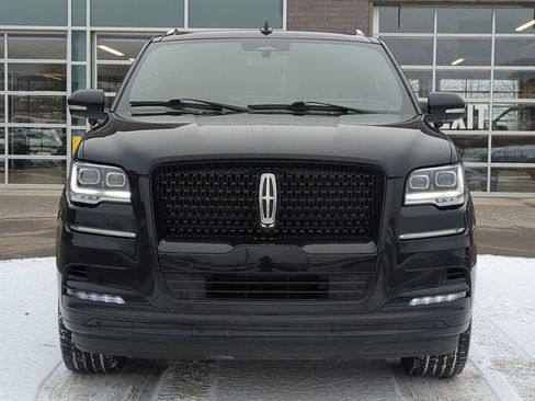 Used 2023 Lincoln Navigator Reserve w/ Equipment Group 201A image 10