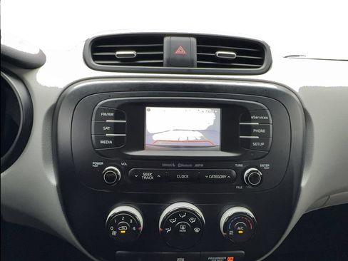 Used 2014 Kia Soul + w/ UVO w/Eservices Package FWD image 46