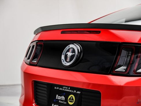 Used 2013 Ford Mustang Boss 302 w/ Boss 302 Accessory Pkg RWD image 15