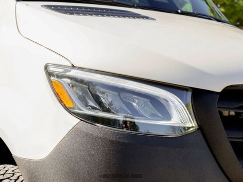 Used 2025 Mercedes-Benz Sprinter 2500 image 84