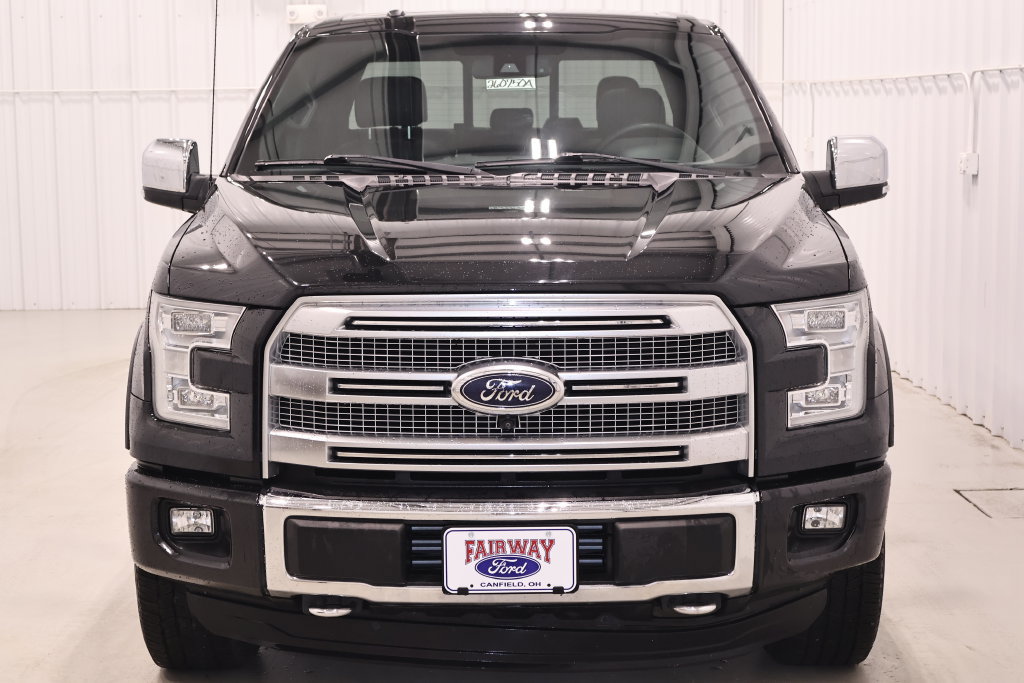 Used 2015 Ford F150 Platinum w/ Equipment Group 701A Luxury AWD/4WD image 4