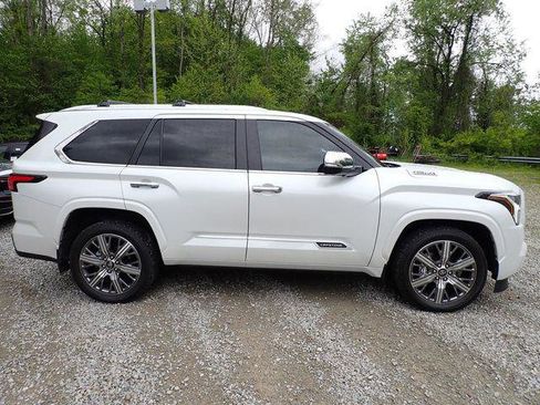 Certified 2025 Toyota Sequoia Capstone AWD/4WD image 2