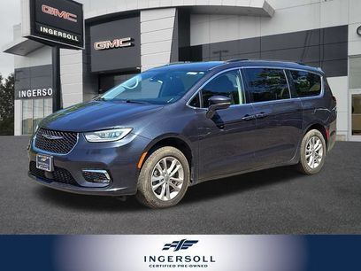 Used 2021 Chrysler Pacifica Touring
