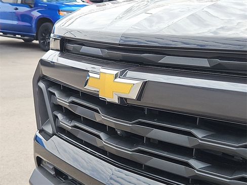 New 2025 Chevrolet Colorado LT w/ LT Convenience Package image 23