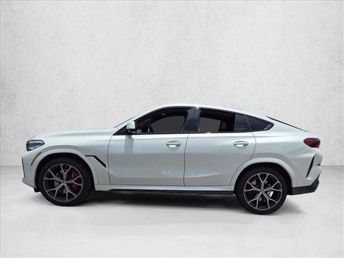 Used 2022 BMW X6 xDrive40i w/ M Sport Package AWD/4WD image 9