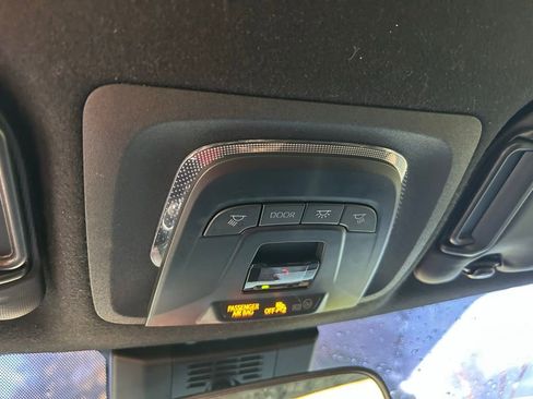 Used 2023 Toyota Corolla SE FWD image 28