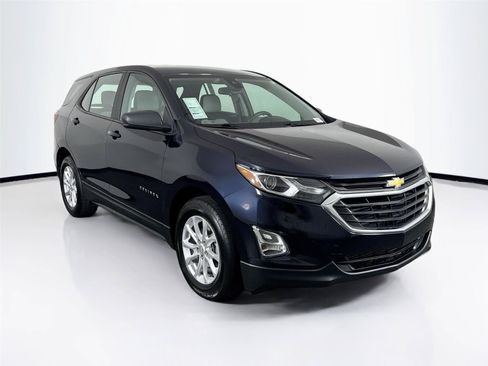 Used 2020 Chevrolet Equinox LS FWD image 9
