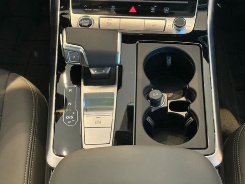 New 2026 Audi Q7 Premium Plus image 18