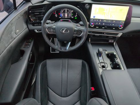 Used 2024 Lexus RX 500h F Sport image 26