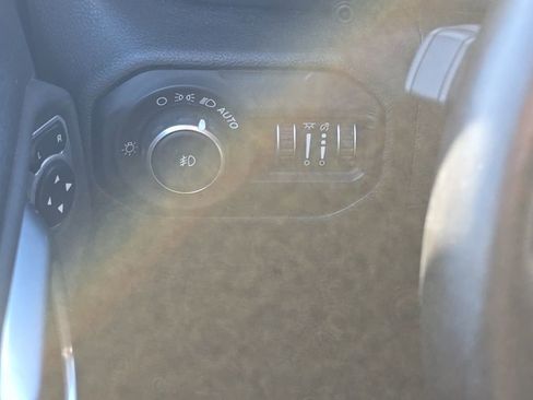 Certified 2020 Jeep Wrangler Unlimited Sport image 26