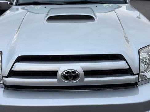 Used 2005 Toyota 4Runner Sport image 25