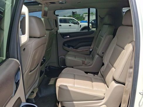 Used 2015 Chevrolet Suburban LTZ AWD/4WD image 8