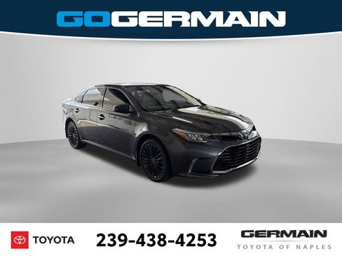 Used 2018 Toyota Avalon Touring FWD image 11