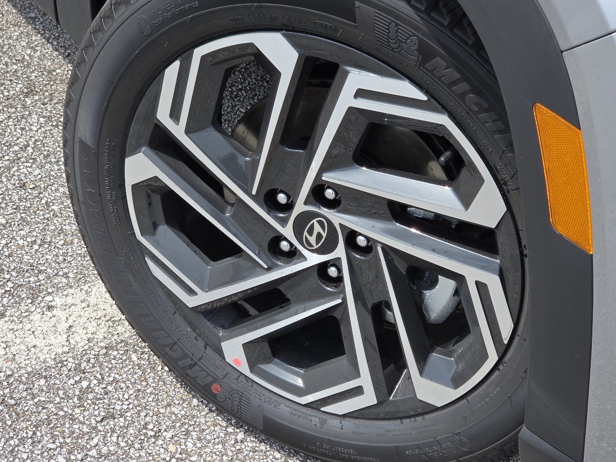 New 2026 Hyundai Tucson SEL Plus AWD/4WD image 13