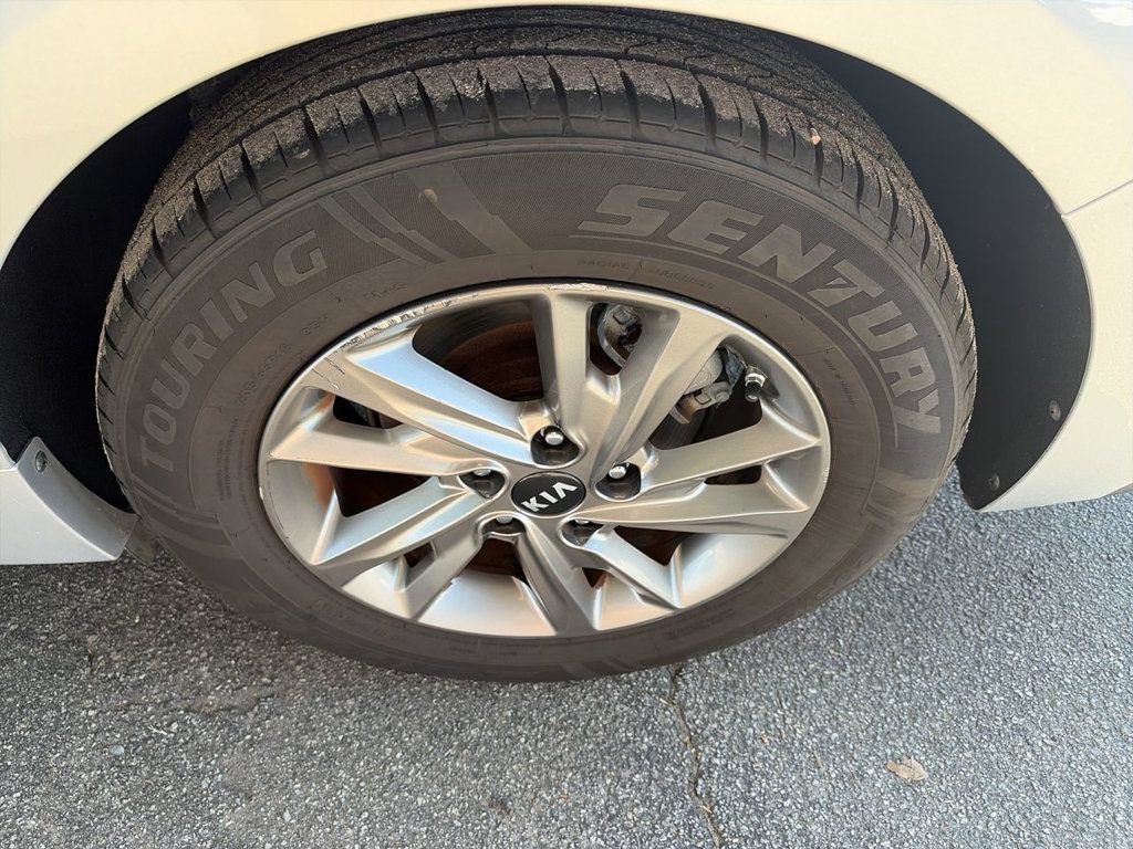 Used 2019 Kia Optima LX FWD image 10