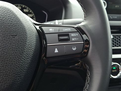 Used 2024 Honda Civic EX image 21