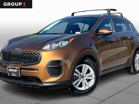 Used 2018 Kia Sportage LX w/ LX Technology Package image 1