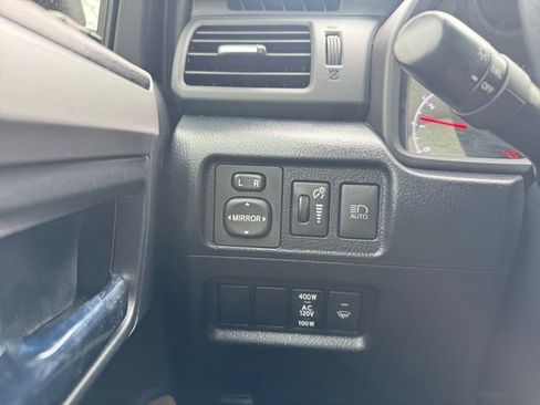 Used 2023 Toyota 4Runner SR5 Premium image 5