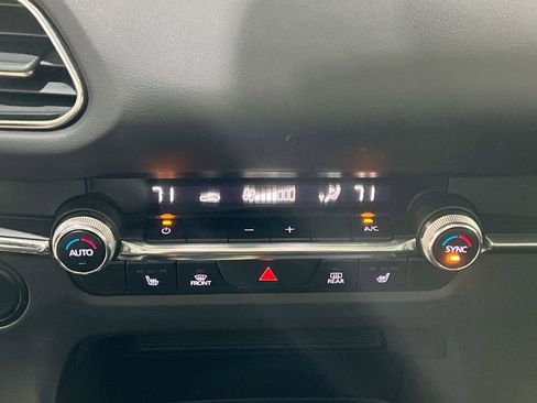 Used 2022 MAZDA CX-30 AWD 2.5 S w/ Preferred Package image 19