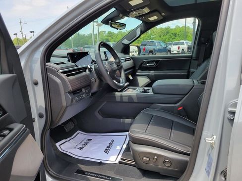 New 2025 GMC Sierra EV Denali AWD/4WD image 19