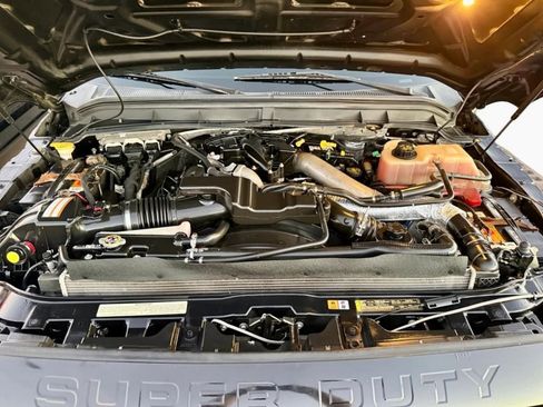 Used 2014 Ford F350 Lariat w/ Lariat Ultimate Package image 29