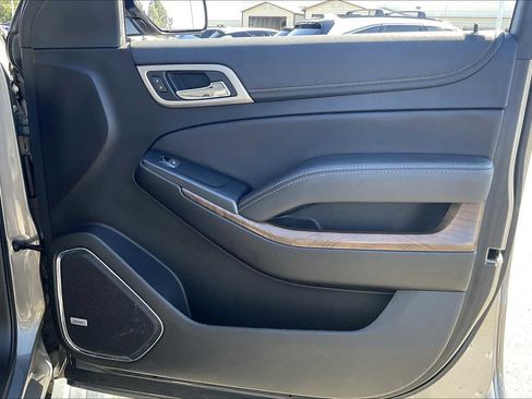 Used 2019 GMC Yukon Denali w/ Denali Ultimate Package image 26