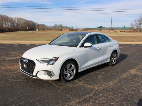 Used 2024 Audi A3 2.0T Premium image 4