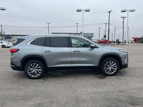 New 2026 Buick Enclave Preferred w/ Power Package image 6