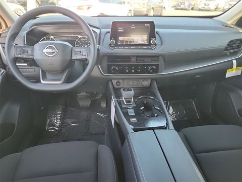 New 2026 Nissan Rogue S image 3