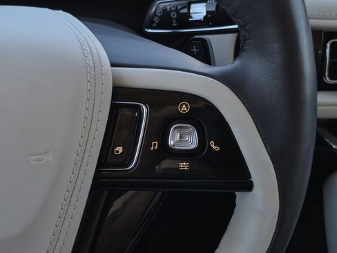 Used 2023 Lincoln Aviator Black Label w/ Dynamic Handling Package image 14