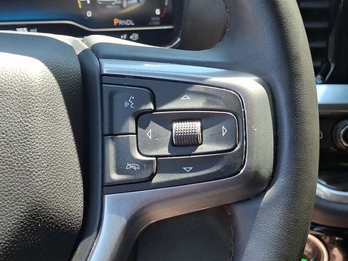 Used 2025 Chevrolet Silverado 1500 LT AWD/4WD image 22