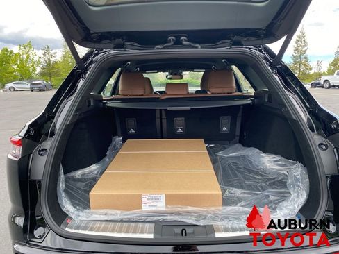 New 2026 Toyota Crown Signia AWD/4WD image 11