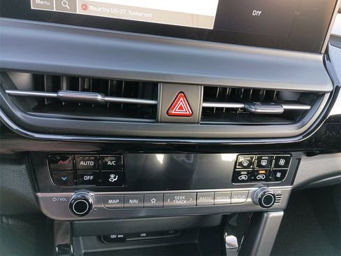 New 2026 Kia Seltos S image 25