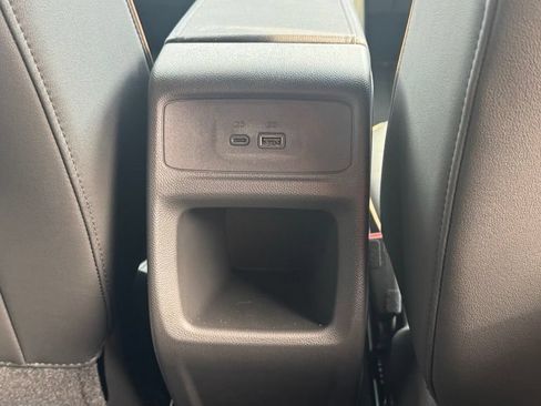 Used 2026 Buick Envista Avenir FWD image 12